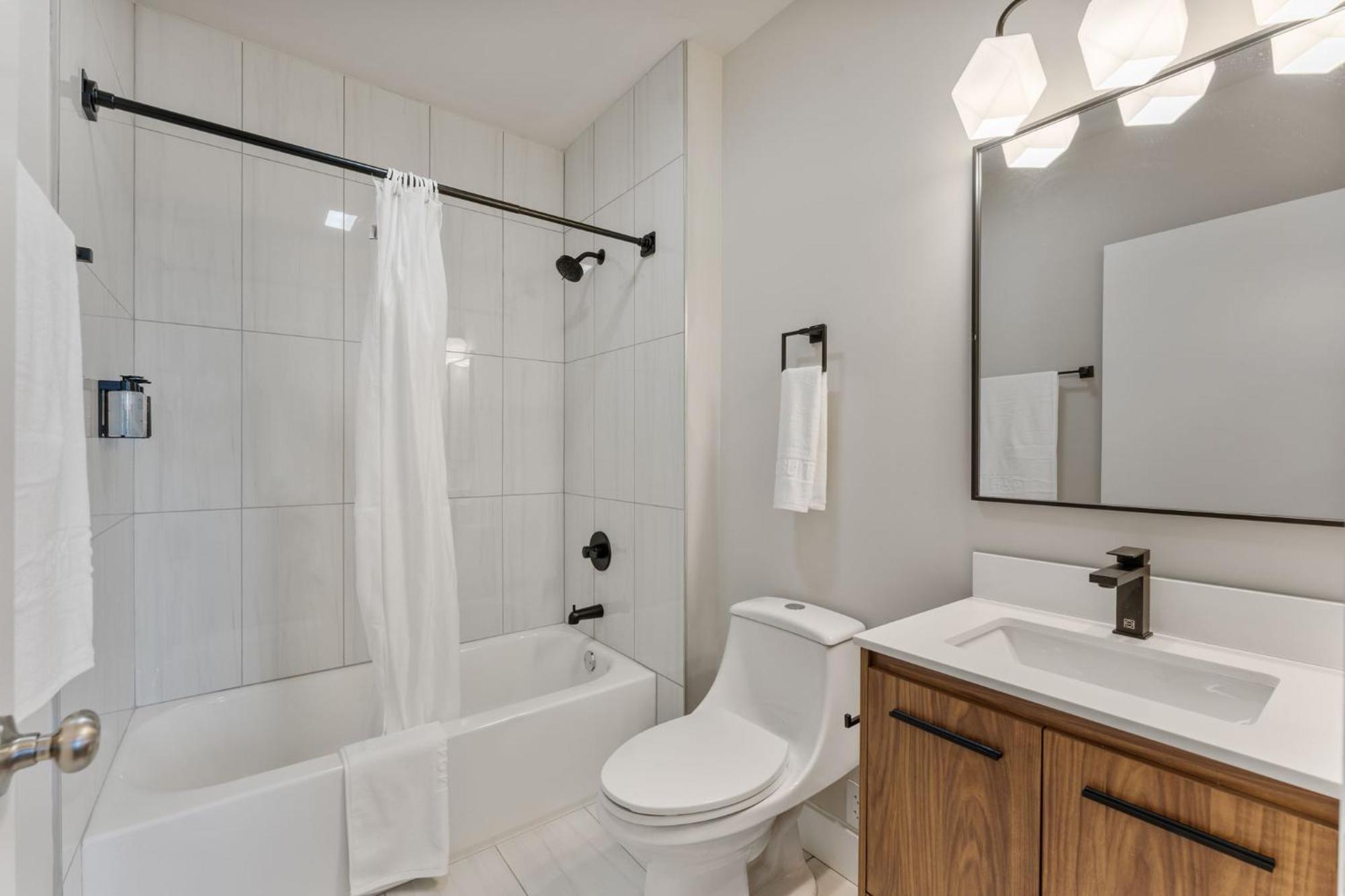 4211 Suites フィラデルフィア エクステリア 写真